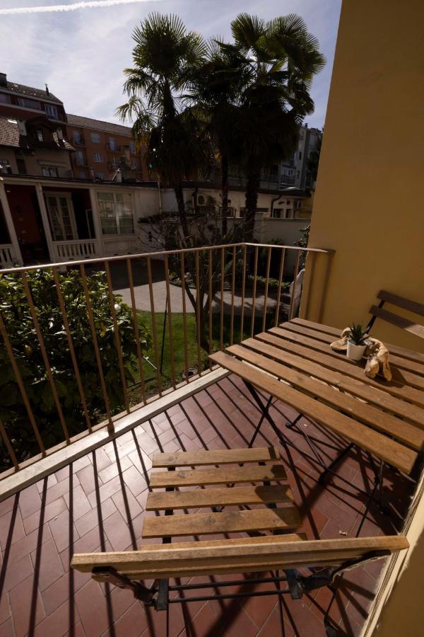 Appartamento Iris 128: il terrazzino sul giardino Torino Esterno foto